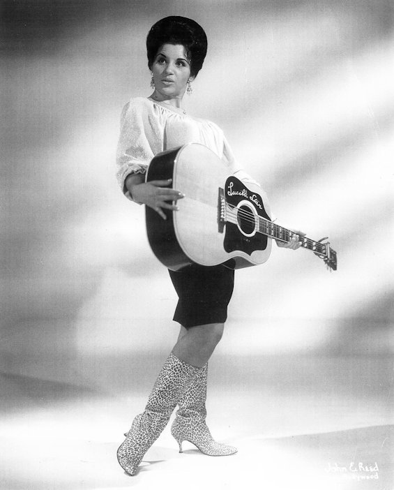 Lucille Starr